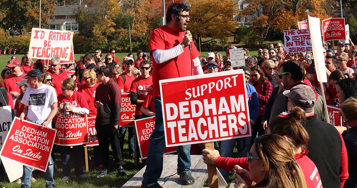 Bargaining resumes after lively display of community solidarity with Dedham teachers