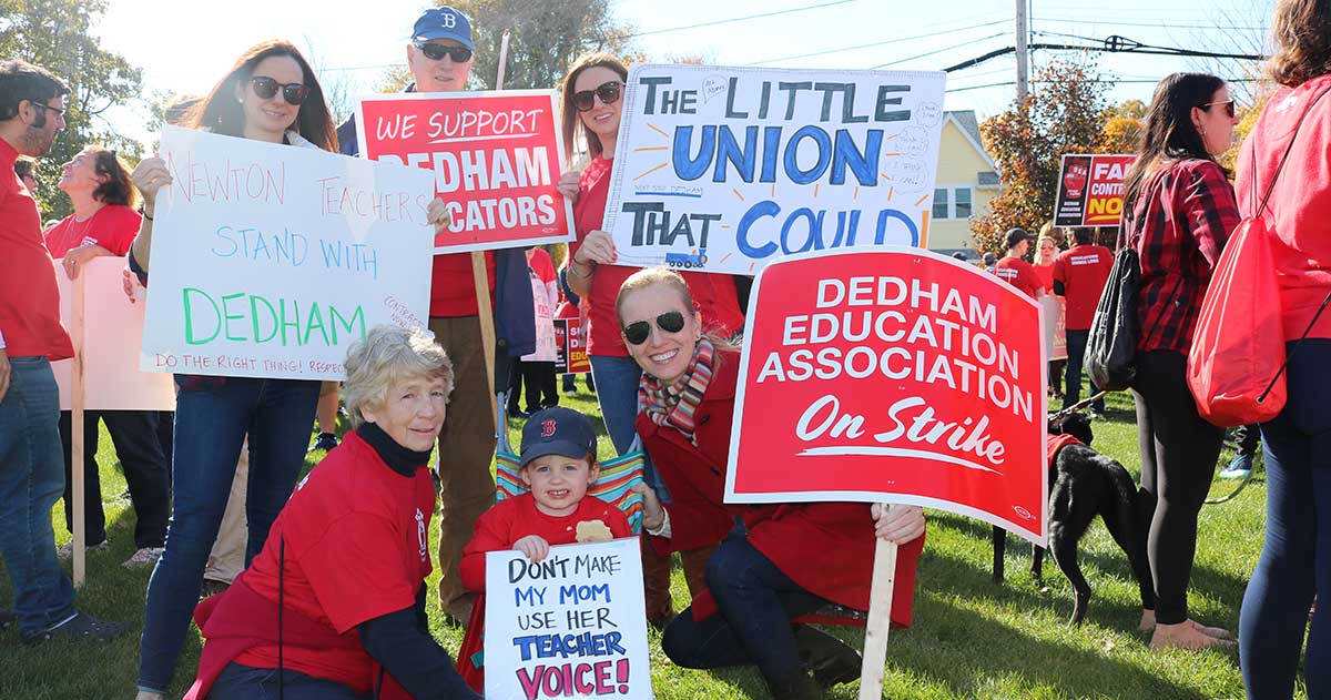 Bargaining resumes after lively display of community solidarity with Dedham teachers